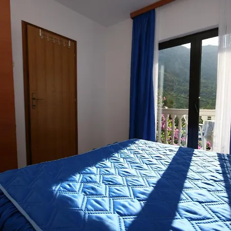 Apartman By The Sea Igrane, Makarska - 6840 Igrane